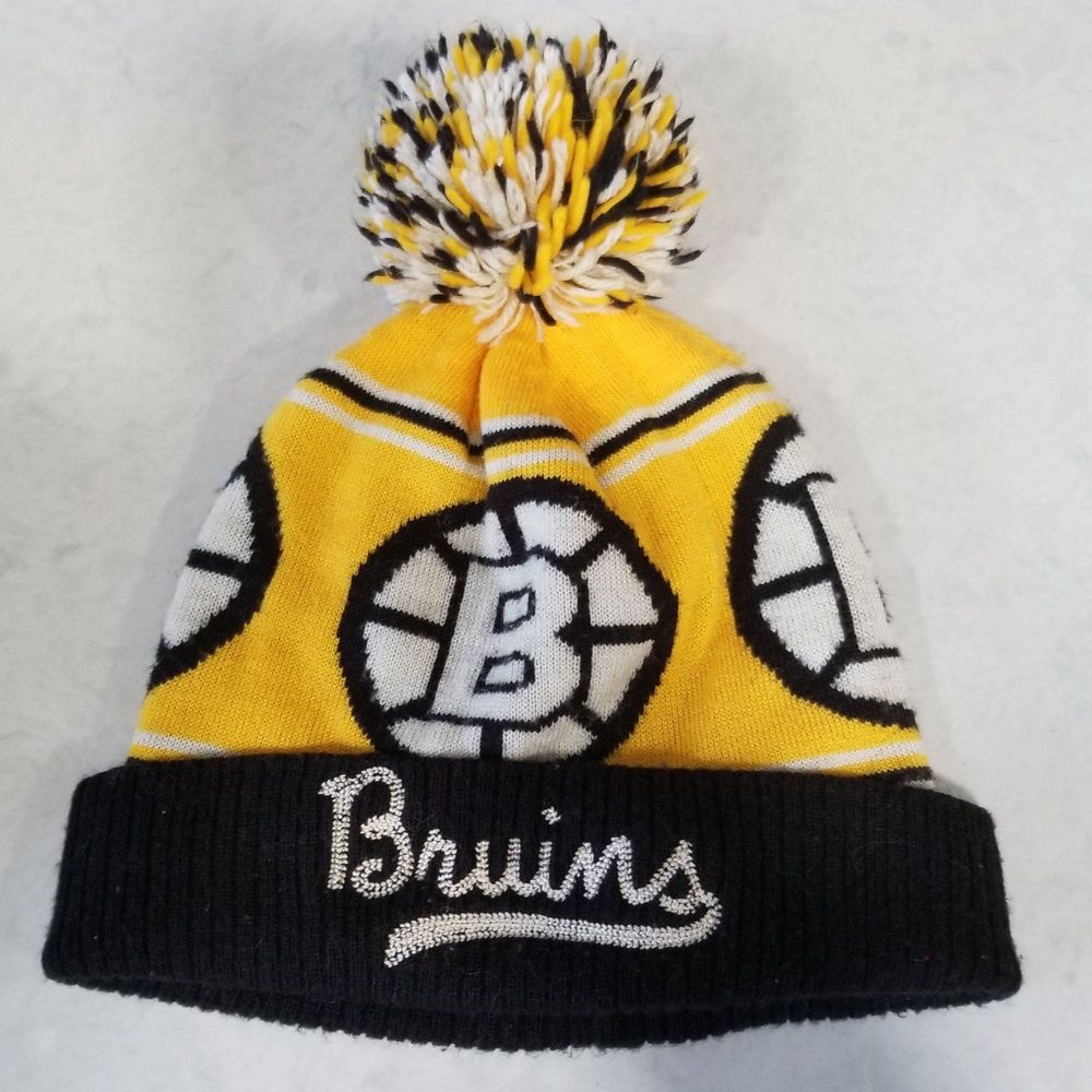 Boston Bruins beanie winter pompom hat bruins script Reebok 2012 rare
